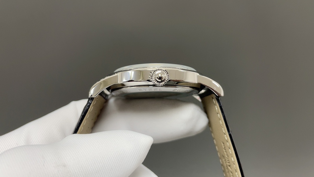 最新のメンズ ROLEXロレックス レプリカ 40mm 79230LNG大絶賛を受けた  [2]