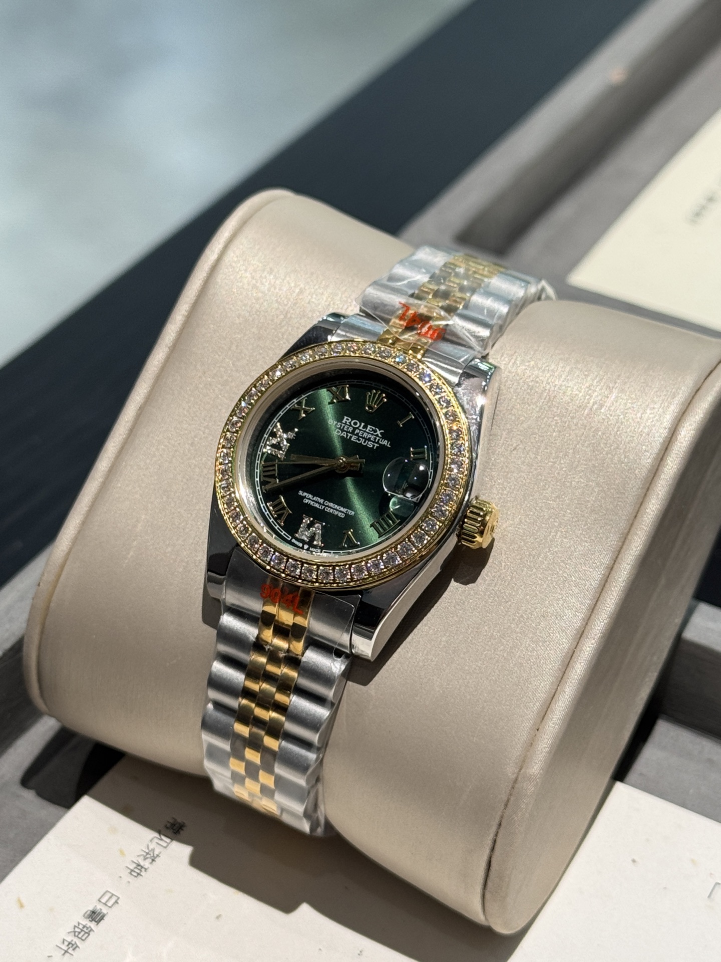 ROLEX デイトジャスト新作 31mm ファイブビード スチールバンドM820112[2]