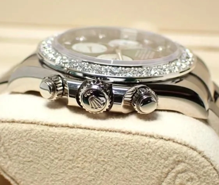 40MM ロレックス デイトナコピー ブラックシェル 8Pダイヤ ベゼルダイヤ126579RBR[2]