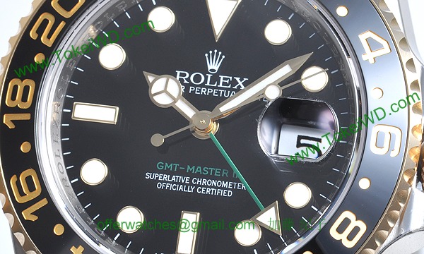 ロレックス(ROLEX) 時計 ＧＭＴマスターII 116713LN