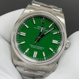 36mm グリーン ROLEX M126000-0005 オイスターパーペチュアル