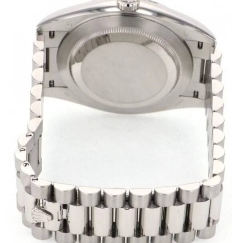 ロレックス Rolex デイデイトコピー 228206Aアイスブルー