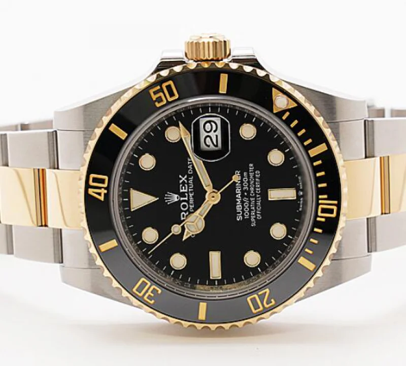 ROLEX 新作サブマリーナー デイト 41mm 126613LN