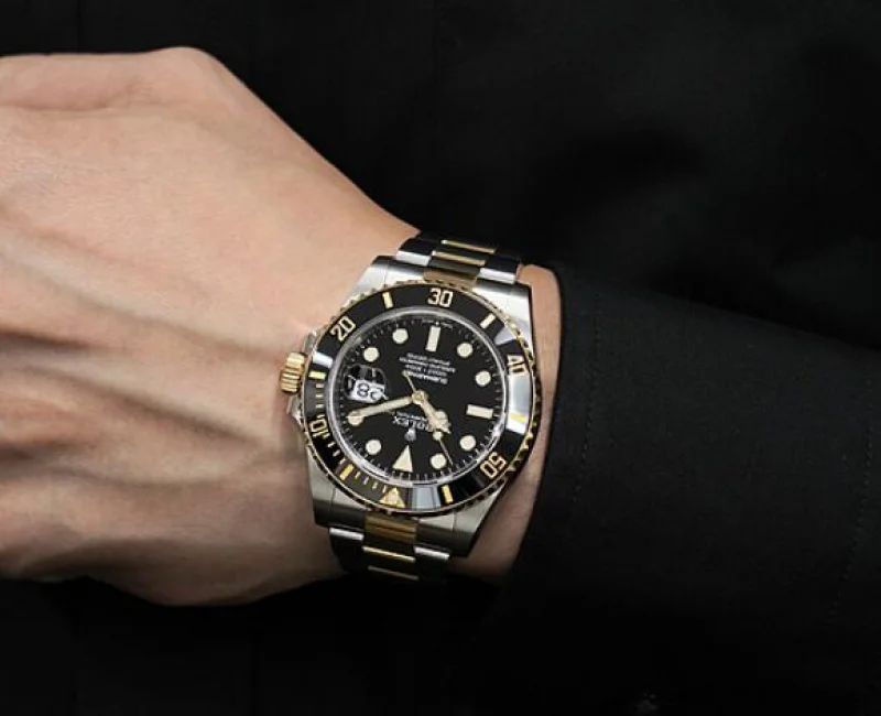 ROLEX 新作サブマリーナー デイト 41mm 126613LN