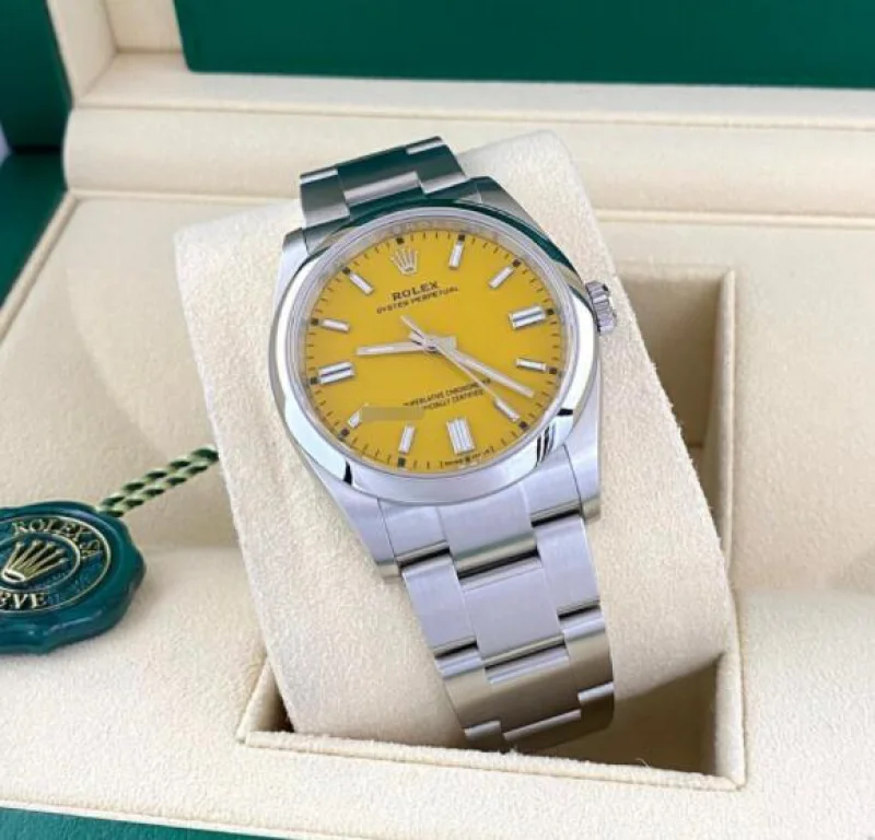 イエローROLEX オイスター パーペチュアル 126000