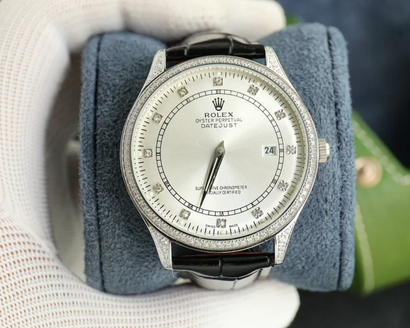 ROLEXチェリーニの26mmと40mm：ドレススタイルで見る輪郭と装飾の配分