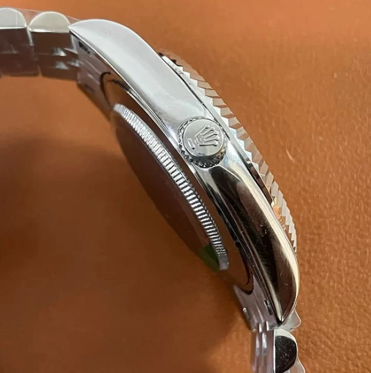 中東 ロレックスデイトジャスト 偽物126334 ピンク 41mm