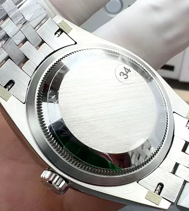 ロレックスコピー時計M126234-0020裏蓋