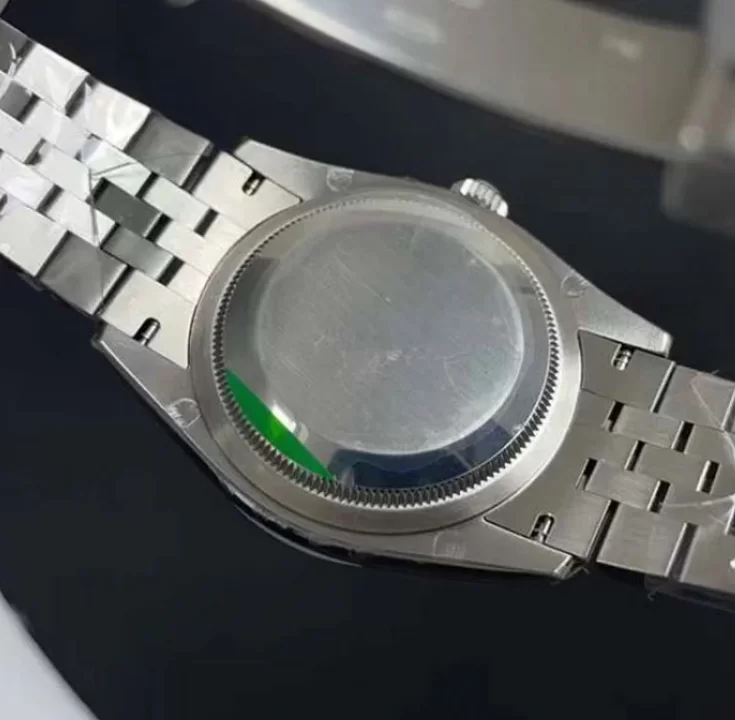 人気ブランド ロレックスコピーM126284RBR デイトジャストオリーブグリーン パーム 36mm