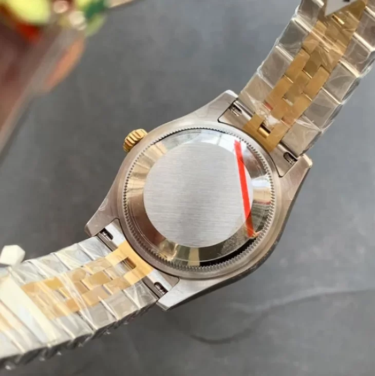人気スーパーコピーロレックス デイトジャスト 31mm グリーン M278273-0030