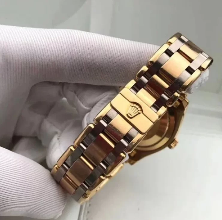 品質良好 ロレックスコピー デイデイト 36mm 18948BIC ダイヤモンド