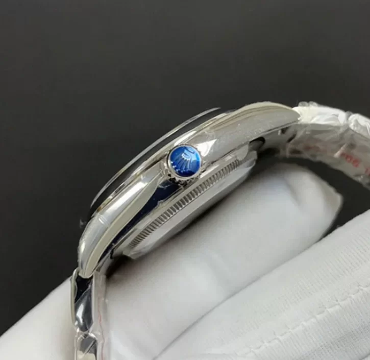 36mm グリーン ROLEX M126000-0005 オイスターパーペチュアル