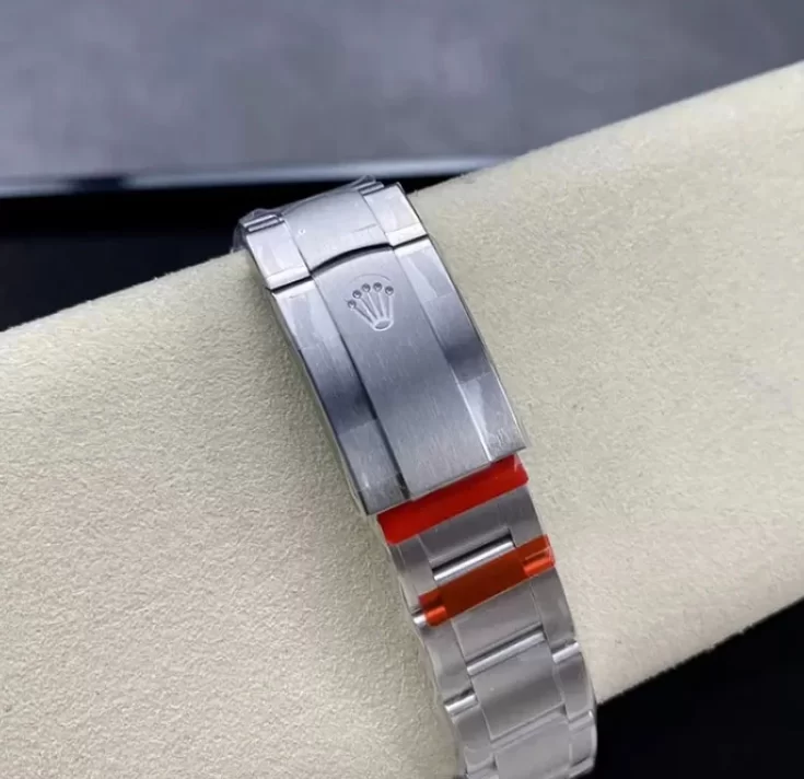 ロレックスコピー工場直売 M126000-0009 オイスター パーペチュアル 36mm セレブレーション