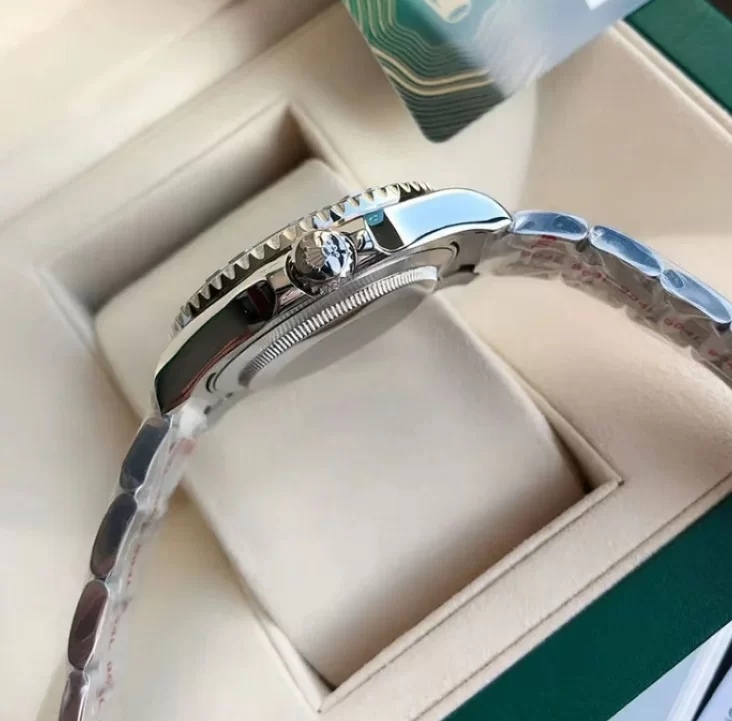 新作(ROLEX)コピー 激安 ヨットマスター ブルー 40mm M126622-0002