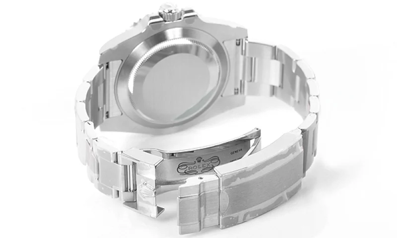 ロレックス(ROLEX) 時計 サブマリーナデイト 116610LV