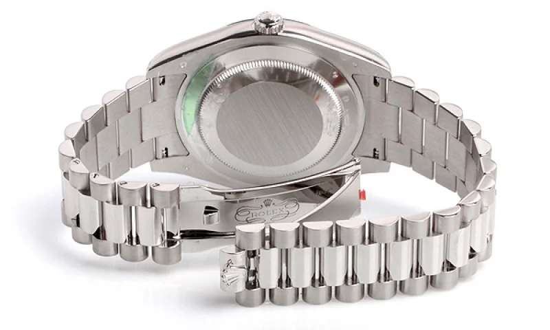 ロレックス(ROLEX) 時計 デイデイトII 218239
